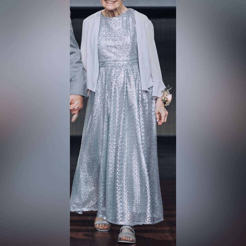 MORILEE Madeline Gardner Junior Bridesmaid/Mother of The Bride Dress Silver